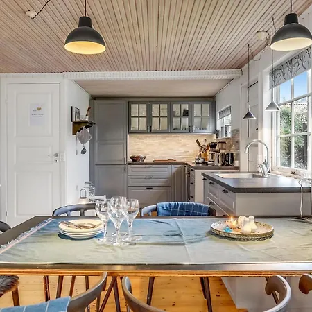 Holiday home 2 Bedroom Nice In *