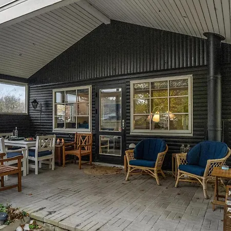 2 Bedroom Nice In Otterup